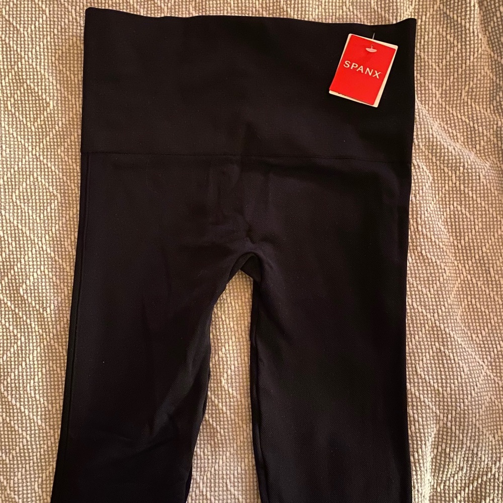 Spanx Look At Me Now Leggings